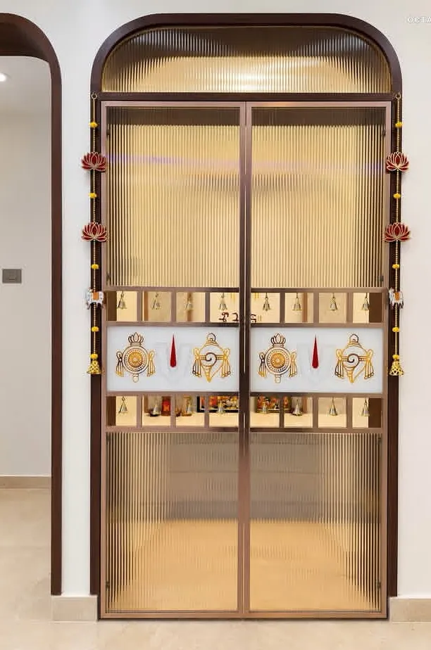 Glass & Partitions